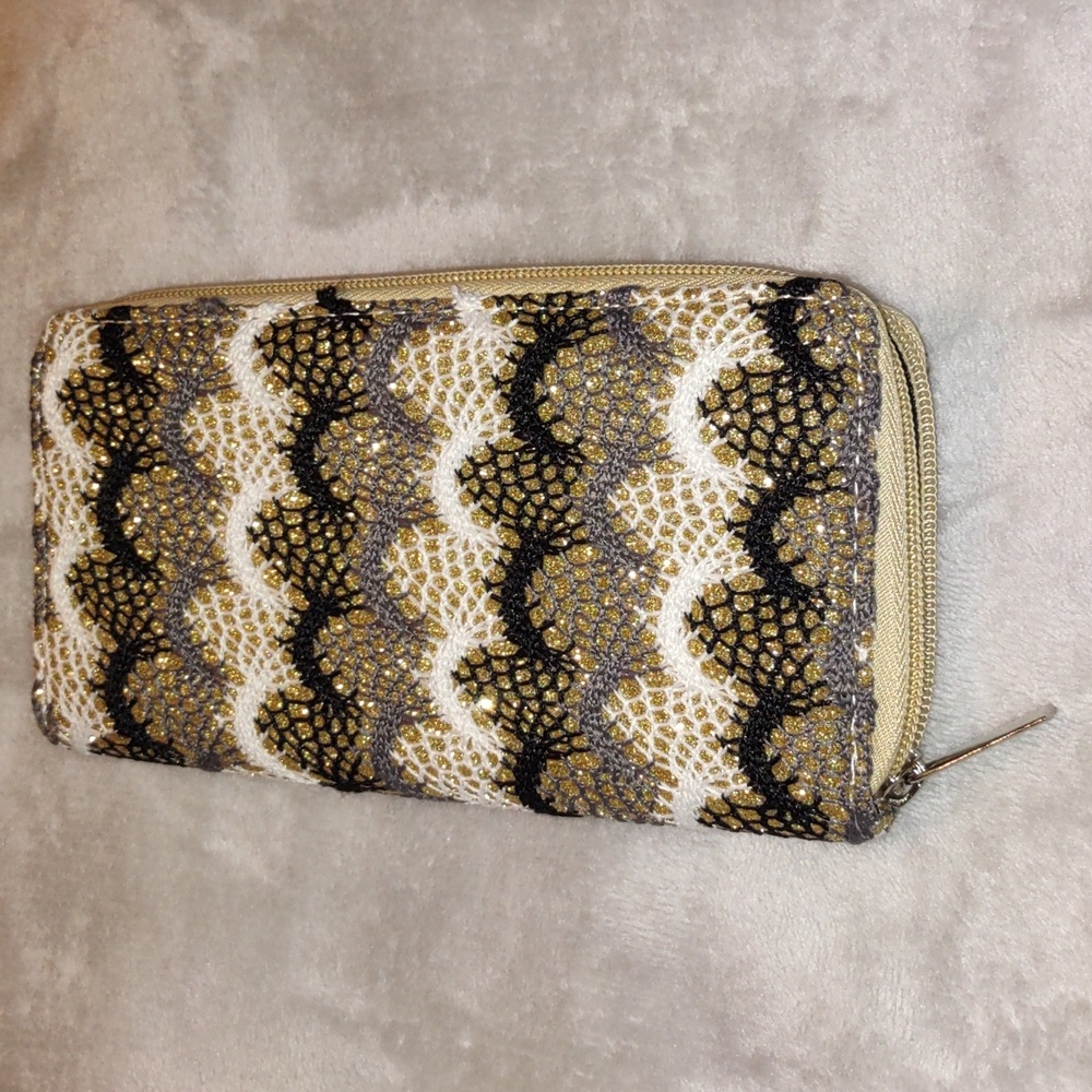 Wallet - Picture 4 of 4